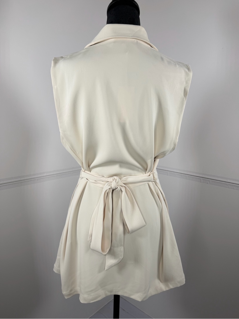 NWT Melloday Ivory Sleeveless Longline Blazer Vest Tie Waist Size Medium - Picture 4 of 11